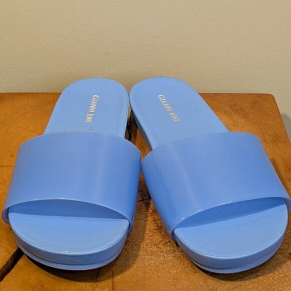 Gianni Bini Slides Blue Jelly Pool Beach Vacation Travel Pop of Color - Size 8 - Picture 1 of 5